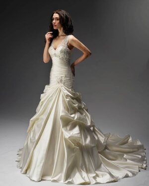 Svadobné šaty - Model 11804