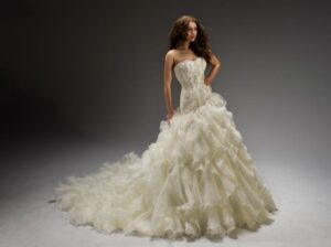 Svadobné šaty - Model 11323