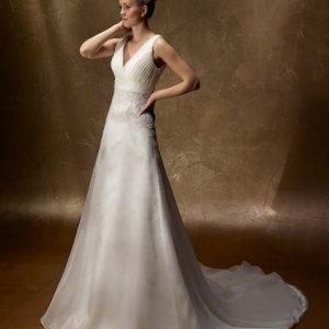Svadobné šaty - Model 98050