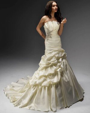 Svadobné šaty - Model 11402
