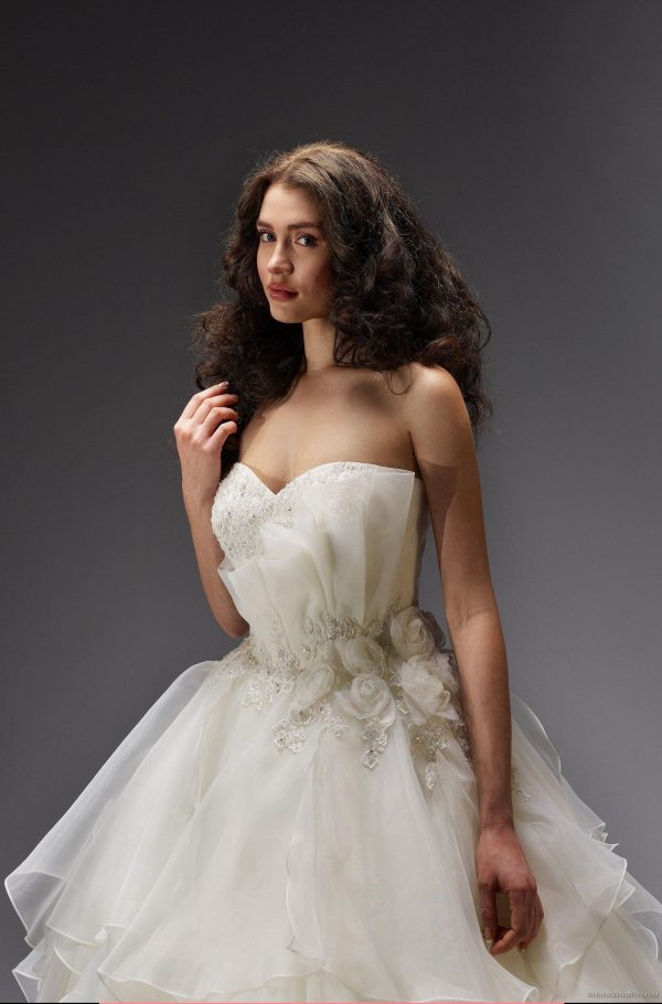 Svadobné šaty - Model 11182